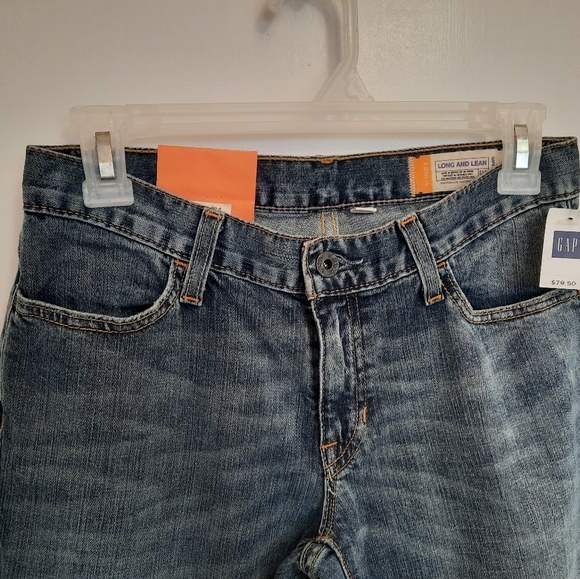 NWT - GAP Long & Lean Flared Medium Wash Women's Jeans. Size 1R - Picture 4 of 13